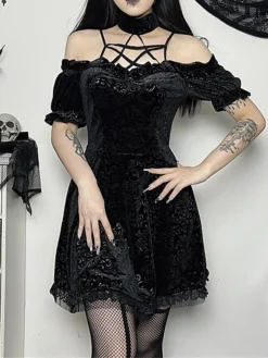 Women's Party Dress Velvet Dress Cocktail Dress Mini Dress Black Short Sleeve Pure Color Lace Spring Fall Winter Halter Neck Fashion Halloween Birthday Wedding Guest 2023 S M L -Party Prom Dresses Sales Store qsxrsu1693983156016